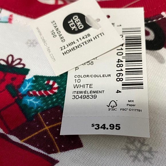 Place Red and White Kids Pajama Set with Holiday Print - Picture 5 of 6